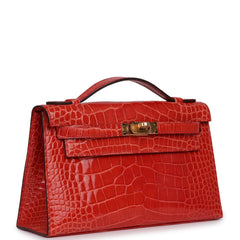 Pre-owned Hermes Kelly Pochette Rouge De Coeur Shiny Alligator Gold Hardware