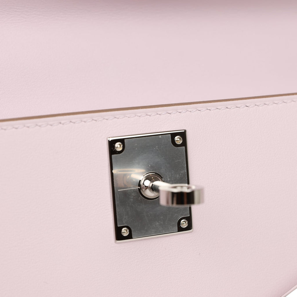 Privé Porter - 🍋 Hermès Kelly Danse Lime Swift Leather Rose Gold Hardware  2020/Y #priveporter #hermes #kellydanse