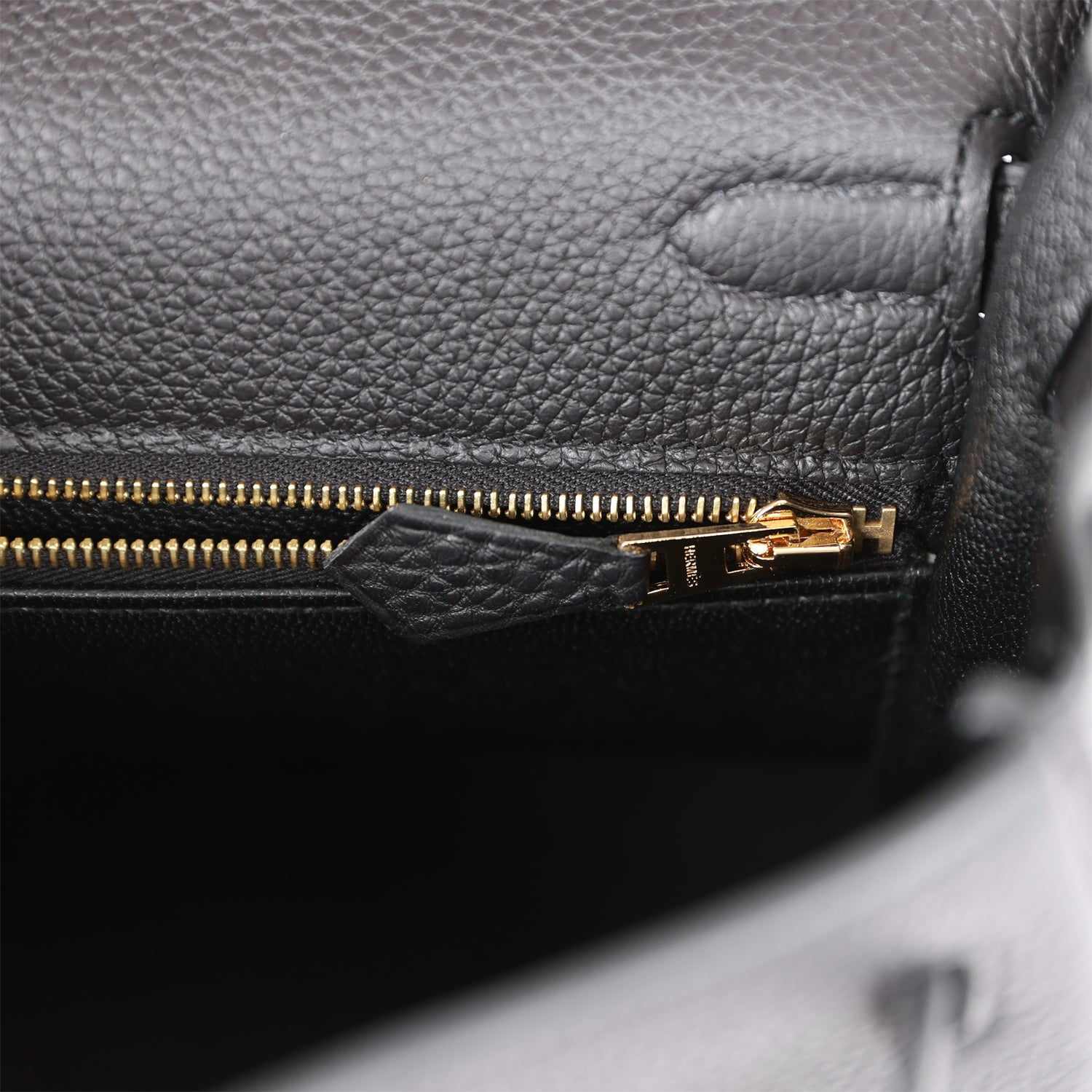 Hermes Kelly Retourne 25 Black Togo Gold Hardware – Madison Avenue Couture