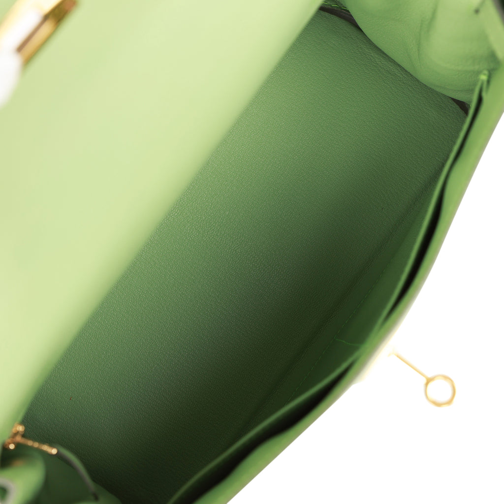 Pre-owned Hermes Kelly Retourne 28 Vert Criquet Evercolor Gold Hardwar –  Madison Avenue Couture