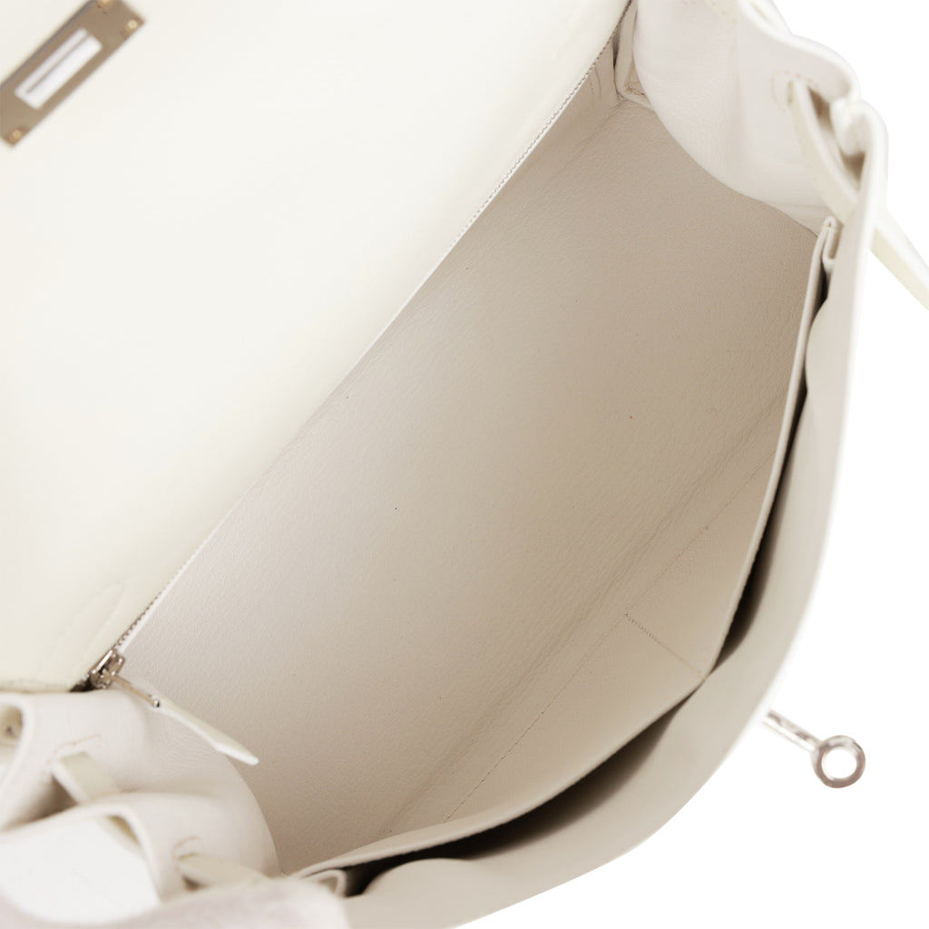 Hermes Kelly Ado 28 Bag White Evergrain Palladium Hardware – Mightychic