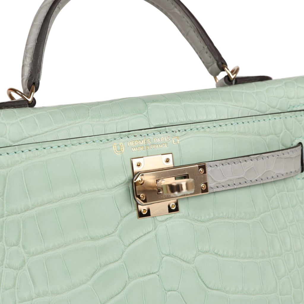 Hermes Special Order (HSS) Kelly Sellier 20 Vert D'Eau and Gris Perle –  Madison Avenue Couture