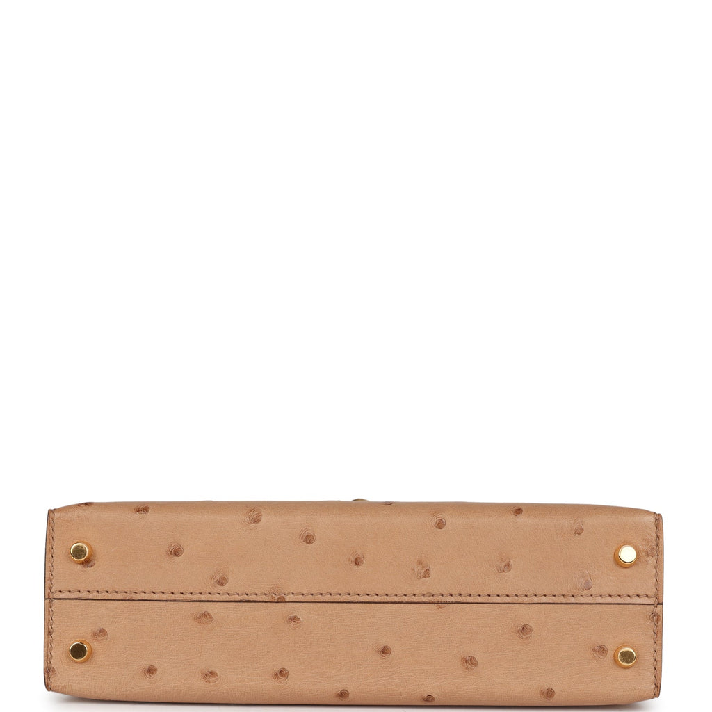 Hermes Kelly Pochette Chai Ostrich Gold Hardware – Madison Avenue Couture