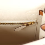 Pre-owned Hermes Special Order (HSS) Kelly Sellier 25 Craie and Gold Epsom Brushed Gold Hardware