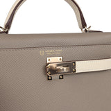 Pre-owned Hermes Special Order (HSS) Kelly Sellier 20 Craie and Gris Asphalte Epsom Permabrass Hardware