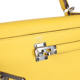 Pre-owned Hermes Kelly Sellier 25 Jaune De Naples Epsom Palladium Hardware