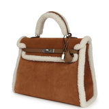 Hermes Teddy Kelly Retourne 35 Chamois, Ecru Shearling, Alezan Swift Palladium Hardware - Thumbnail View 5