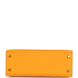 Hermes Special Order (HSS) Kelly Sellier 25 Jaune D'Or Verso Epsom Gold Hardware - Thumbnail View 6