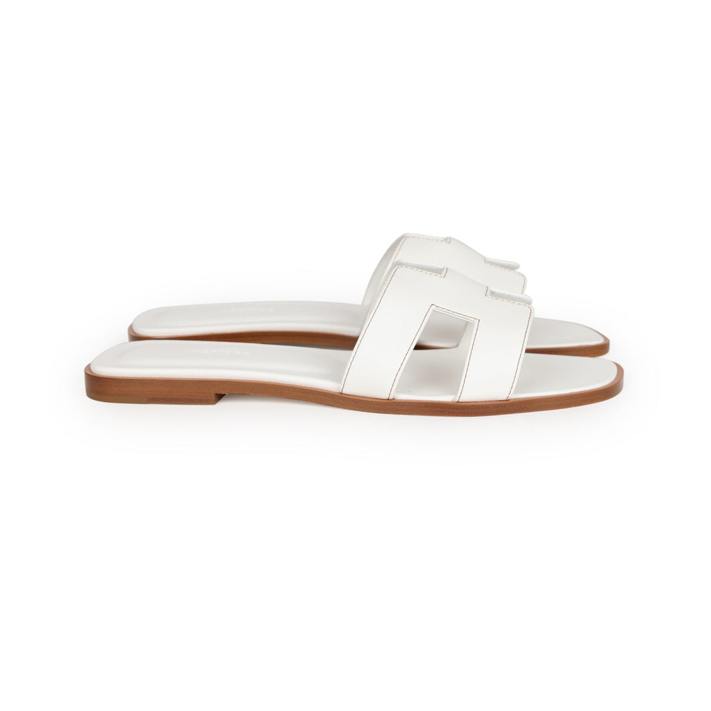 Hermes Oran Sandals White Box Calfskin 39 EU