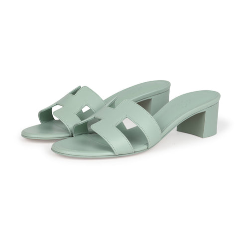 Hermes Oasis Sandal Vert D'eau Calfskin 37 EU