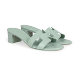 Hermes Oasis Sandal Vert D'eau Calfskin 37 EU