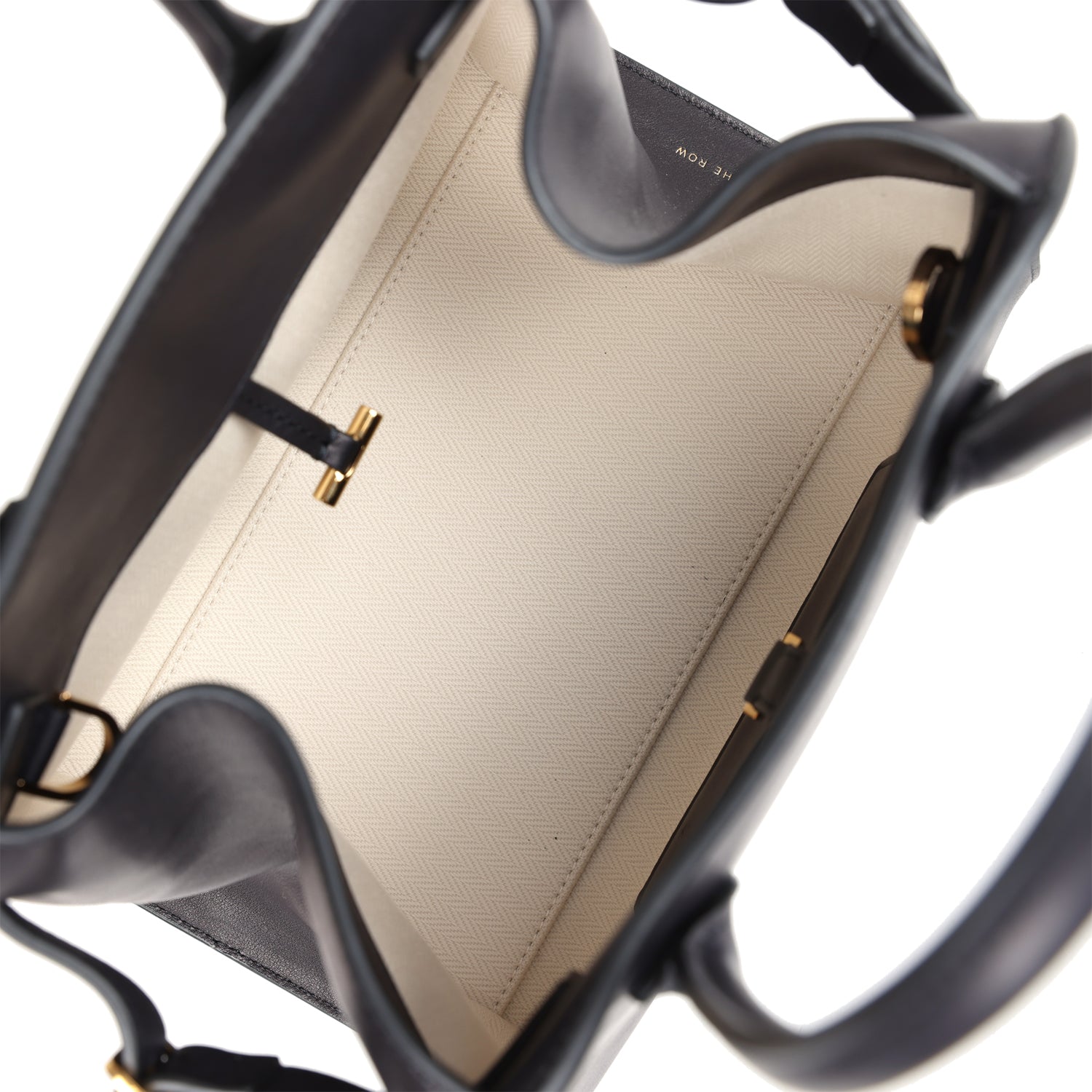 CC 25S Woc Black Calfskin Gold Hardware