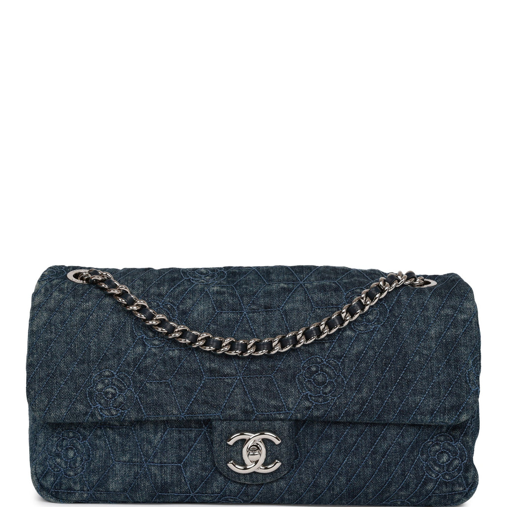 Pre-owned Chanel Two Tone Print Canvas Camellia Shoulder Bag In