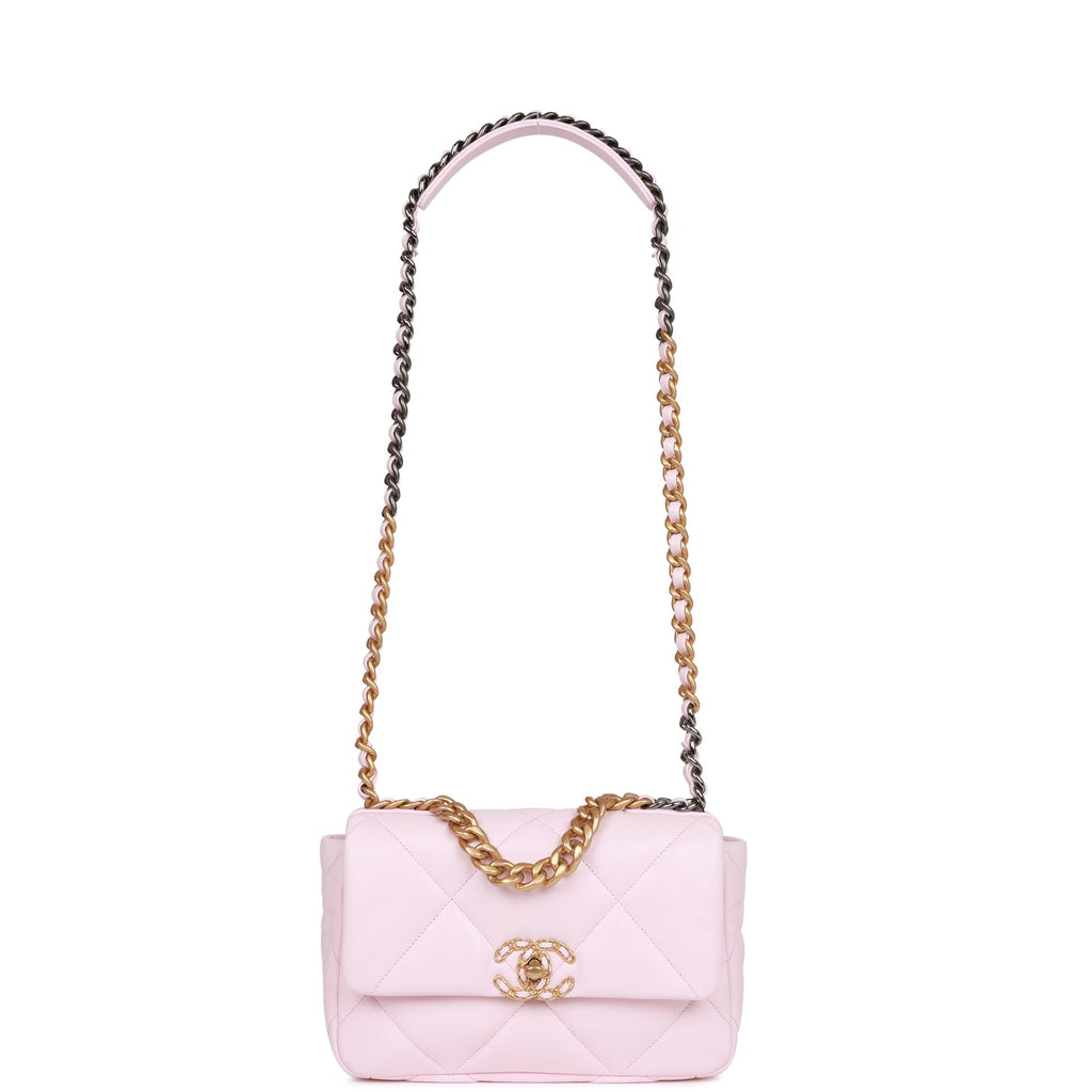 Chanel Medium 19 Flap Bag Light Pink Lambskin Mixed Hardware – Madison  Avenue Couture