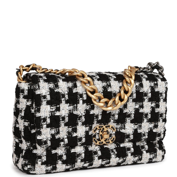 CHANEL CHANEL 19 Medium Flap Bag in 20S Black And White Ribbon Houndstooth  Tweed
