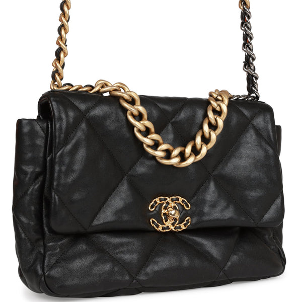 Chanel SO Black Lambskin Medium Classic Double Flap Bag Black Hardware – Madison  Avenue Couture