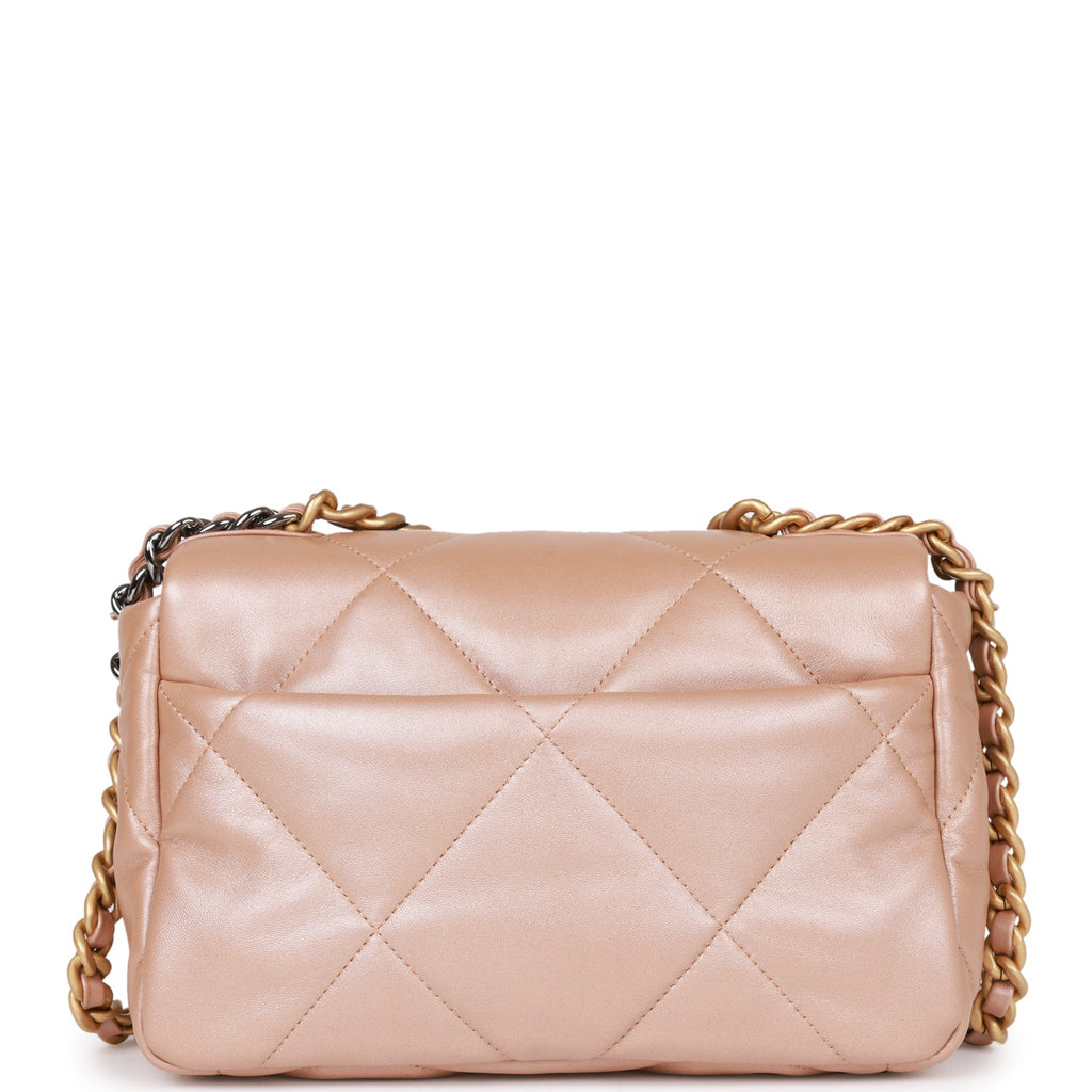 CHANEL Iridescent Lambskin Quilted Medium Chanel 19 Flap Pink