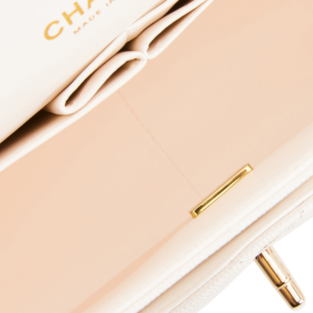 Chanel Jumbo Classic Double Flap Bag White Caviar Light Gold