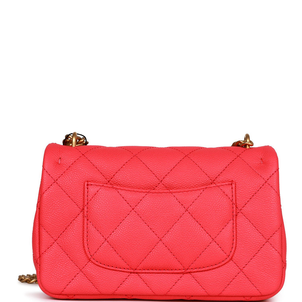 Chanel 2022 Mini Velvet Flap Bag - Pink Crossbody Bags, Handbags -  CHA697477