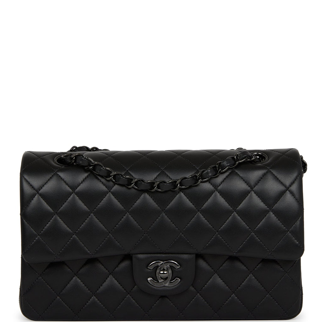 chanel medium handbag black