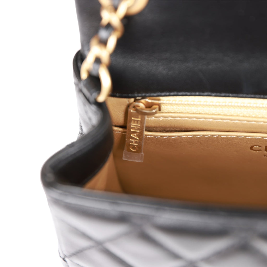 Holy Grail* Chanel Black with Gold Interior Pearl Crush Mini Square F –  Bags Of Personality