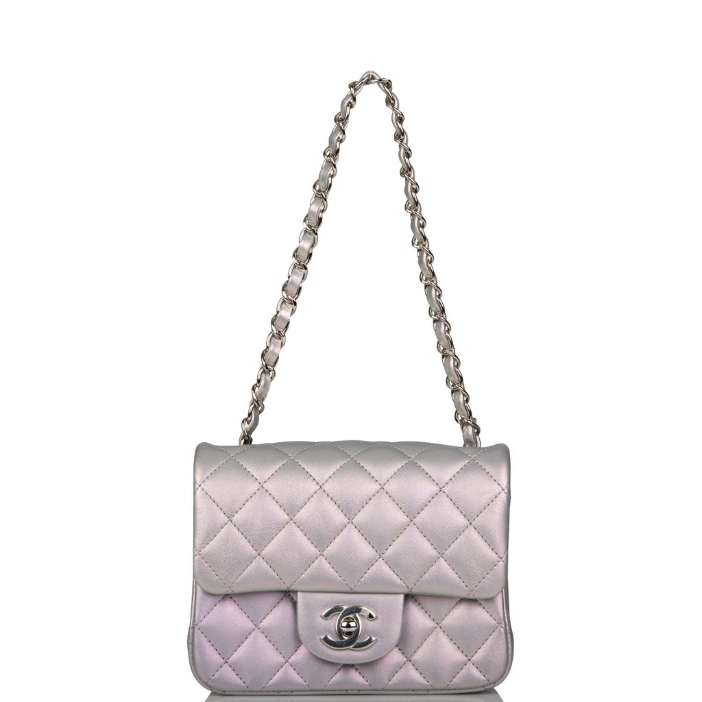 Brand New 22C Chanel Mini Flapbag Gradient Metallic Iridescent Pink Lambskin  & Gold-Tone Metal limited edition Cruise 2021/2022 Collection, Luxury, Bags  & Wallets on Carousell