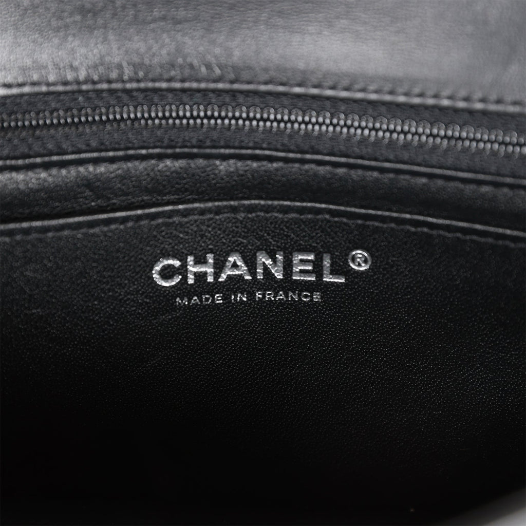 Fashion « Chanel-Vuitton », Sale n°2045, Lot n°25