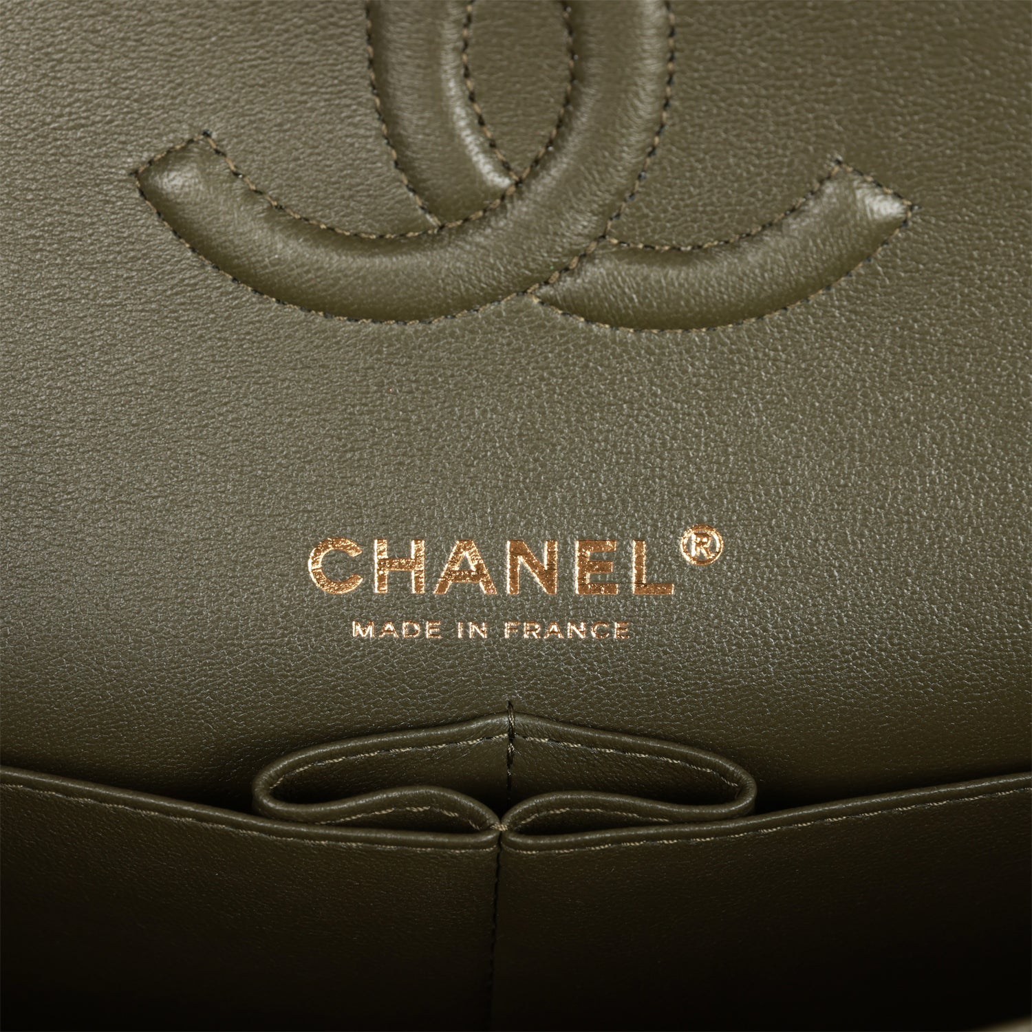 CC 25S Small Vanity 17cm White Grained Calfskin Light Gold Hardware