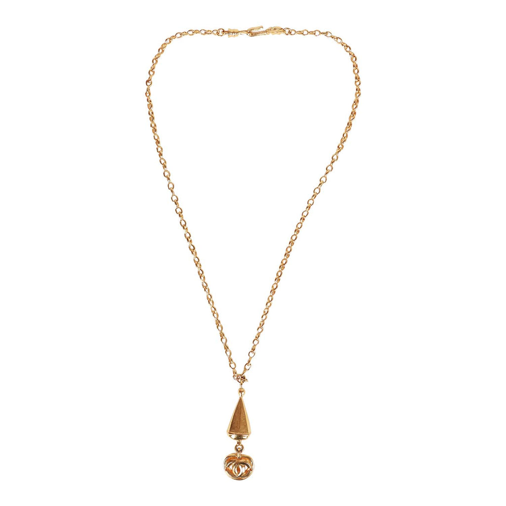 Vintage Chanel Gold Plated Interlocking CC Necklace – Madison Avenue Couture