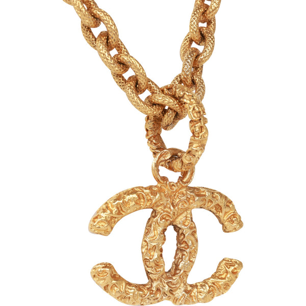 Cc necklace Chanel Gold in Metal - 19695080