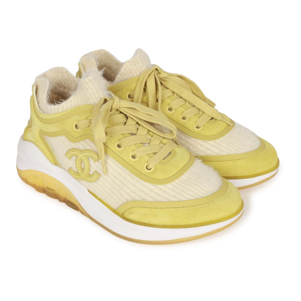 frustrerende Forladt Allieret Chanel CC Lowtop Sneakers Off-White Knit and Light Green Suede 35 – Madison  Avenue Couture