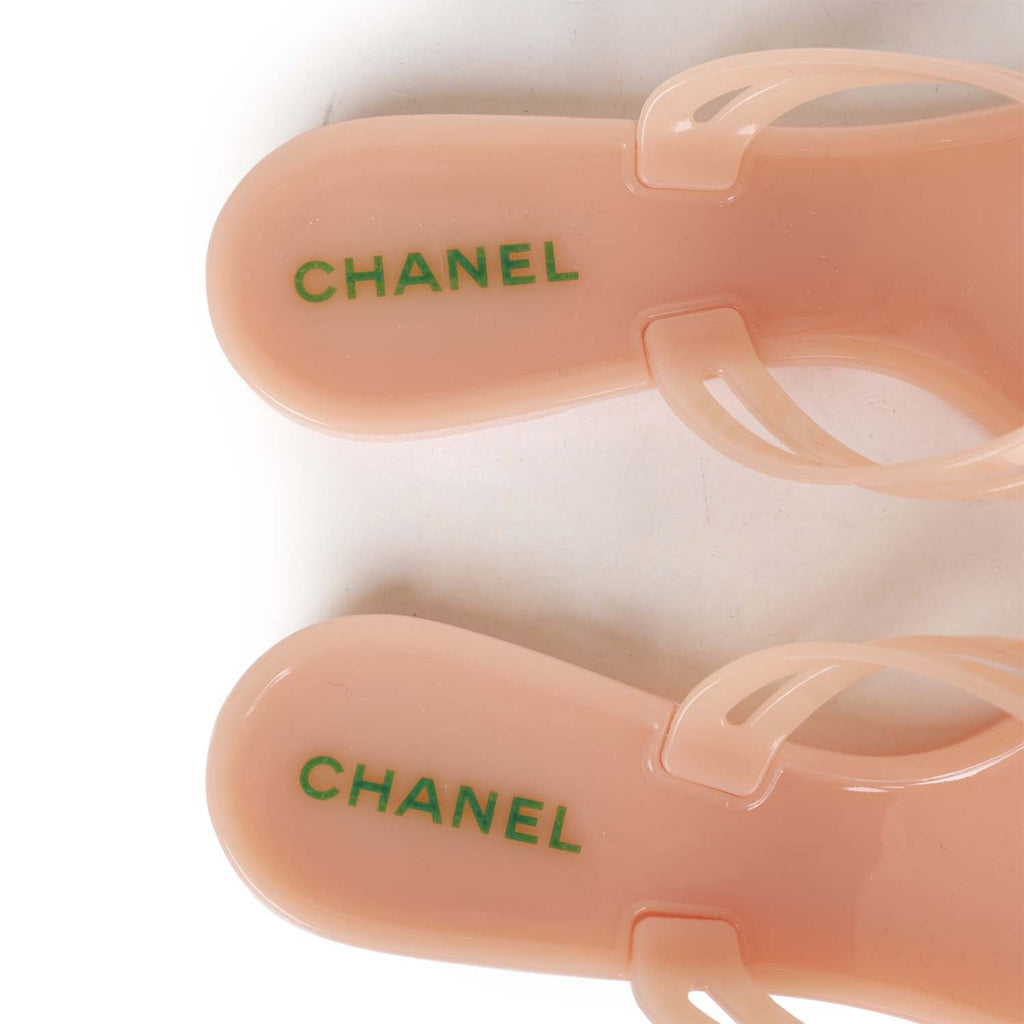 Chanel // Black & Cream Camellia Jelly Sandals – VSP Consignment