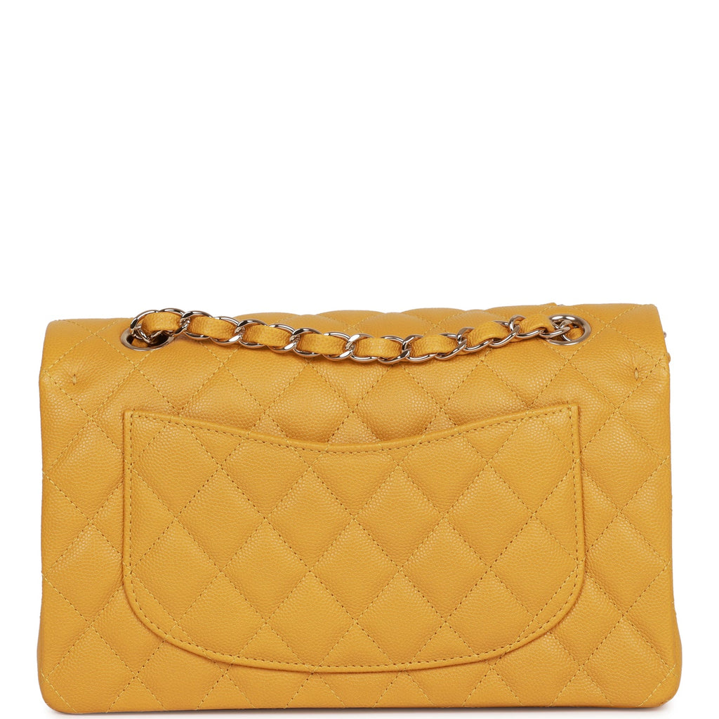 Chanel classic flap bag chain shoulder bags gold color 25cm medium