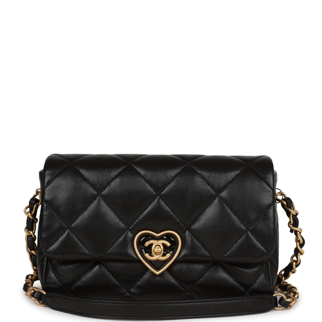 SASOM  bags Chanel Clutch With Chain Pearl Crush In Lambskin With