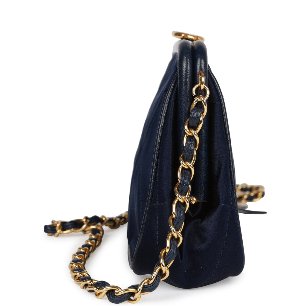 chanel chain strap navy blue