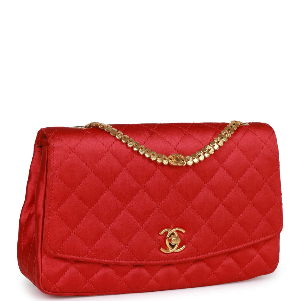 Vintage Chanel Heart Vanity Bag Red and Black Patent Antique Gold Hard –  Madison Avenue Couture