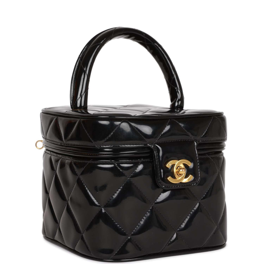 Chanel Heart Belt Bag - 3 For Sale on 1stDibs