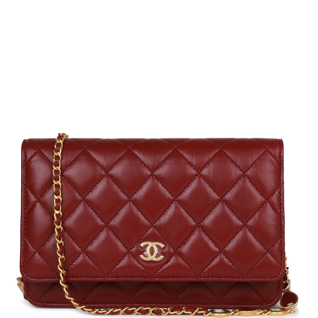 CHANEL Shiny Crumpled Calfskin Quilted Chanel 19 Wallet On Chain WOC  Burgundy 649701