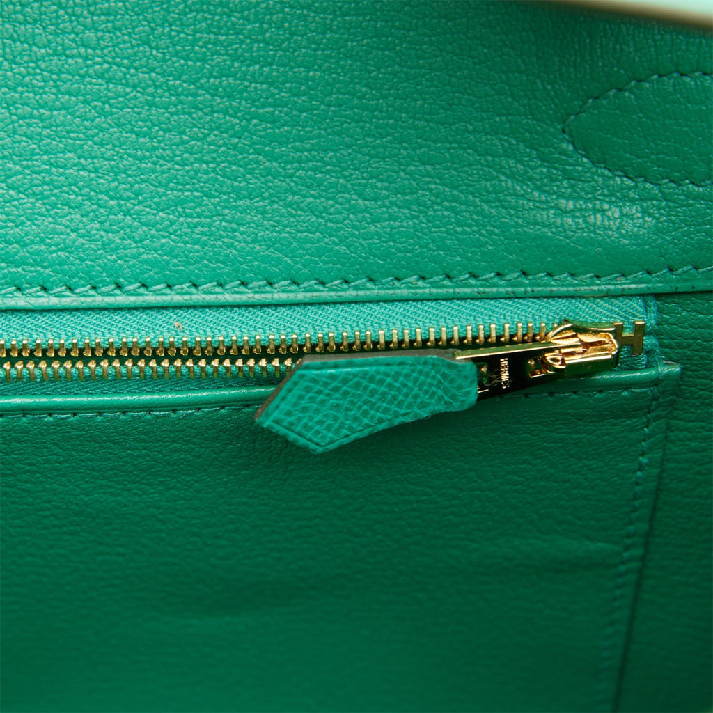 Hermès Birkin 30 In Vert Jade Epsom With Gold Hardware in Green