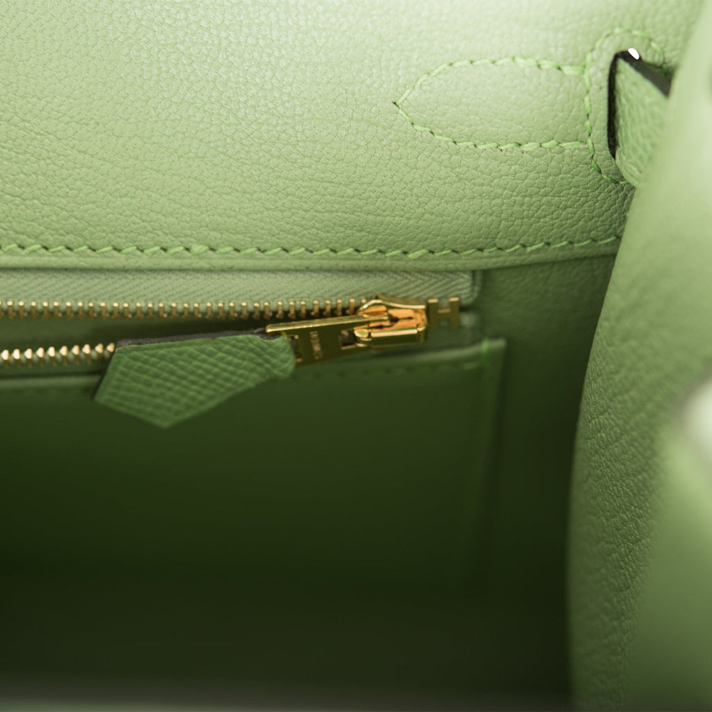 Hermes Birkin 25 Sellier Vert Criquet Epsom Leather Gold Hardware New 2021  at 1stDibs