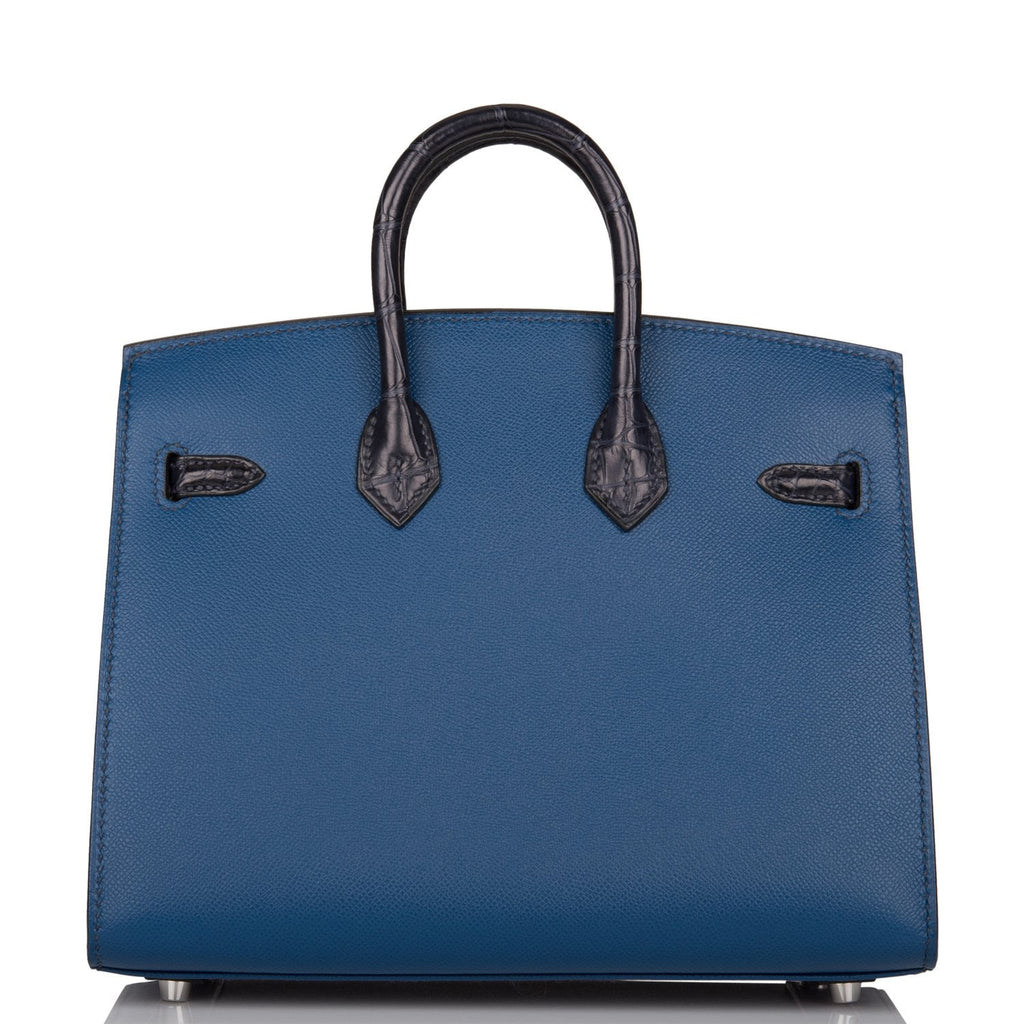 Hermès Rare & Exceptional Hermes Birkin Handbag 25 LIMITED EDITION IN &  OUT IN SWIFT BISCUIT LEATHER-100636 Beige ref.855526 - Joli Closet