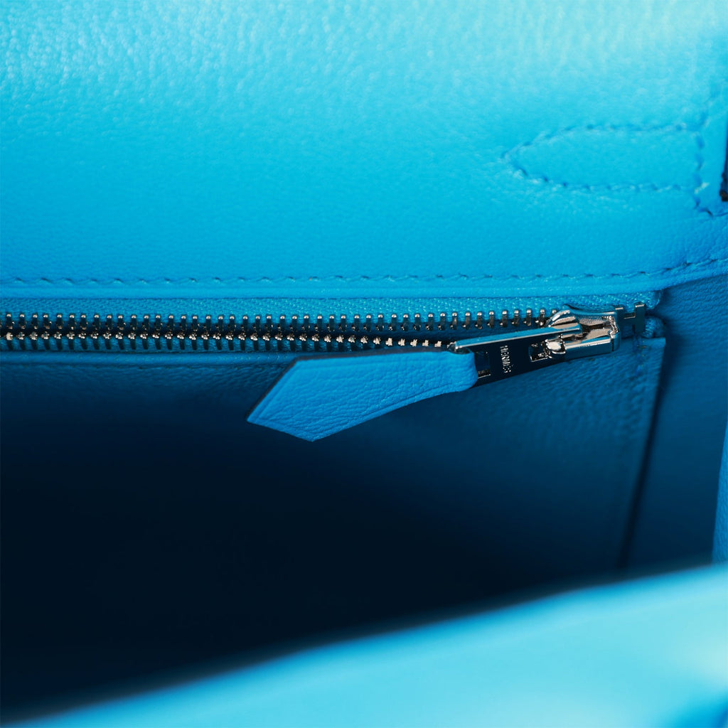 Hermes Blue Paon Chevre de Coromandel Leather Palladium Hardware Kelly  Sellier 25 Bag