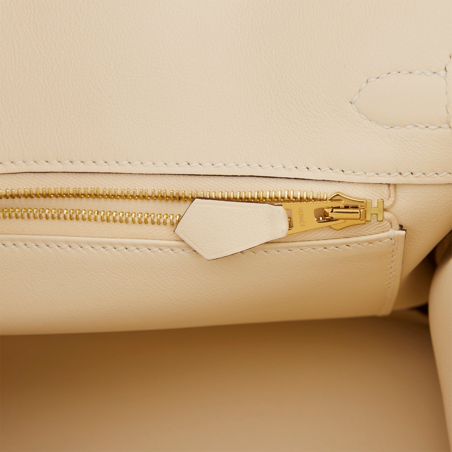 Hermes Birkin 25 Nata Swift Gold Hardware – Madison Avenue Couture