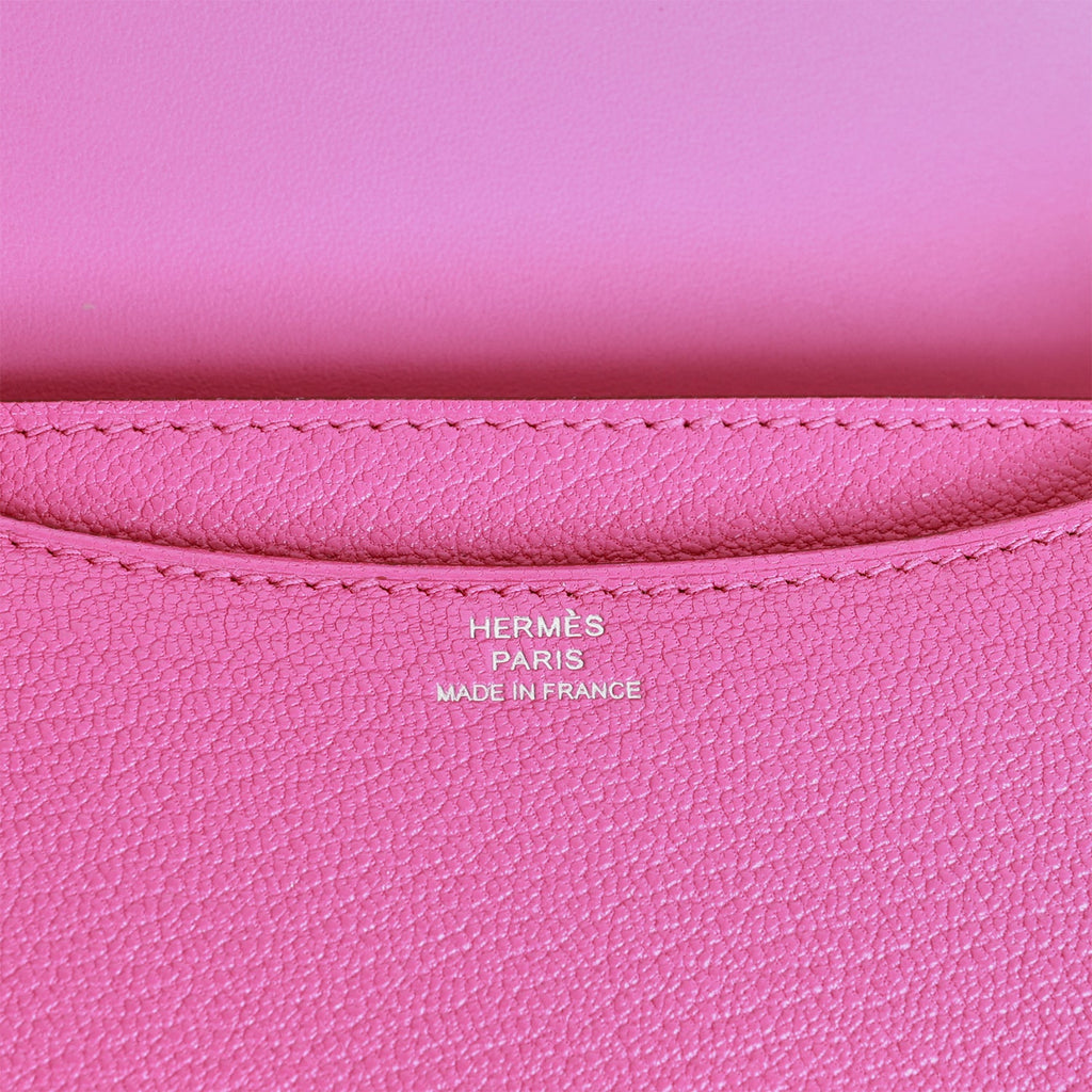 Hermes Constance 18 Rouge de Coeur Verso Evercolor Permabrass Hardware –  Madison Avenue Couture