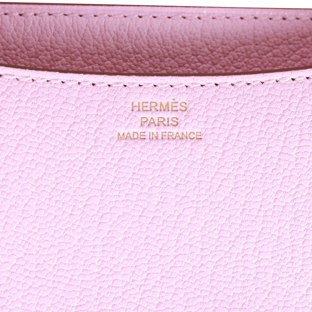Hermès Pink 2022 Chevre Mysore Mini Constance 18