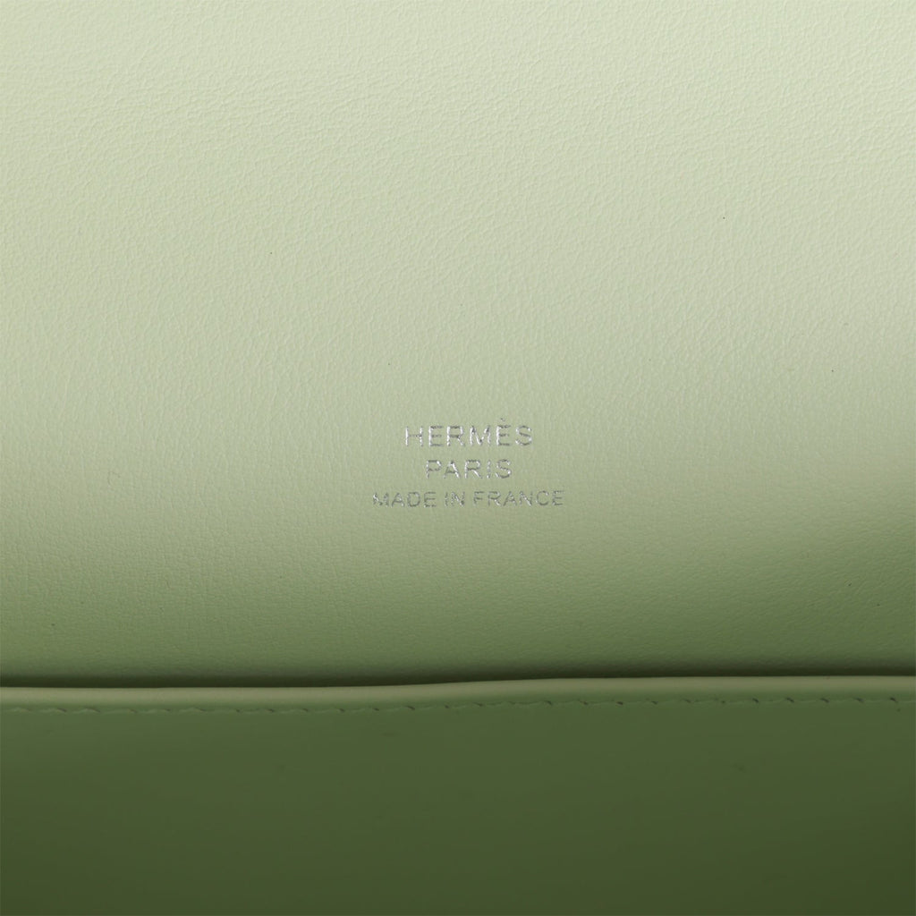 Hermes　Kelly pochette　Vert fizz　Swift leather　Silver hardware