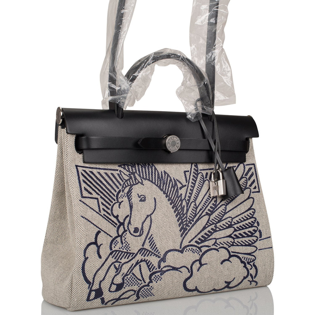 Hermès Herbag 31 In Chai Toile And Fauve Vache Hunter With Palladium  Hardware in Pink