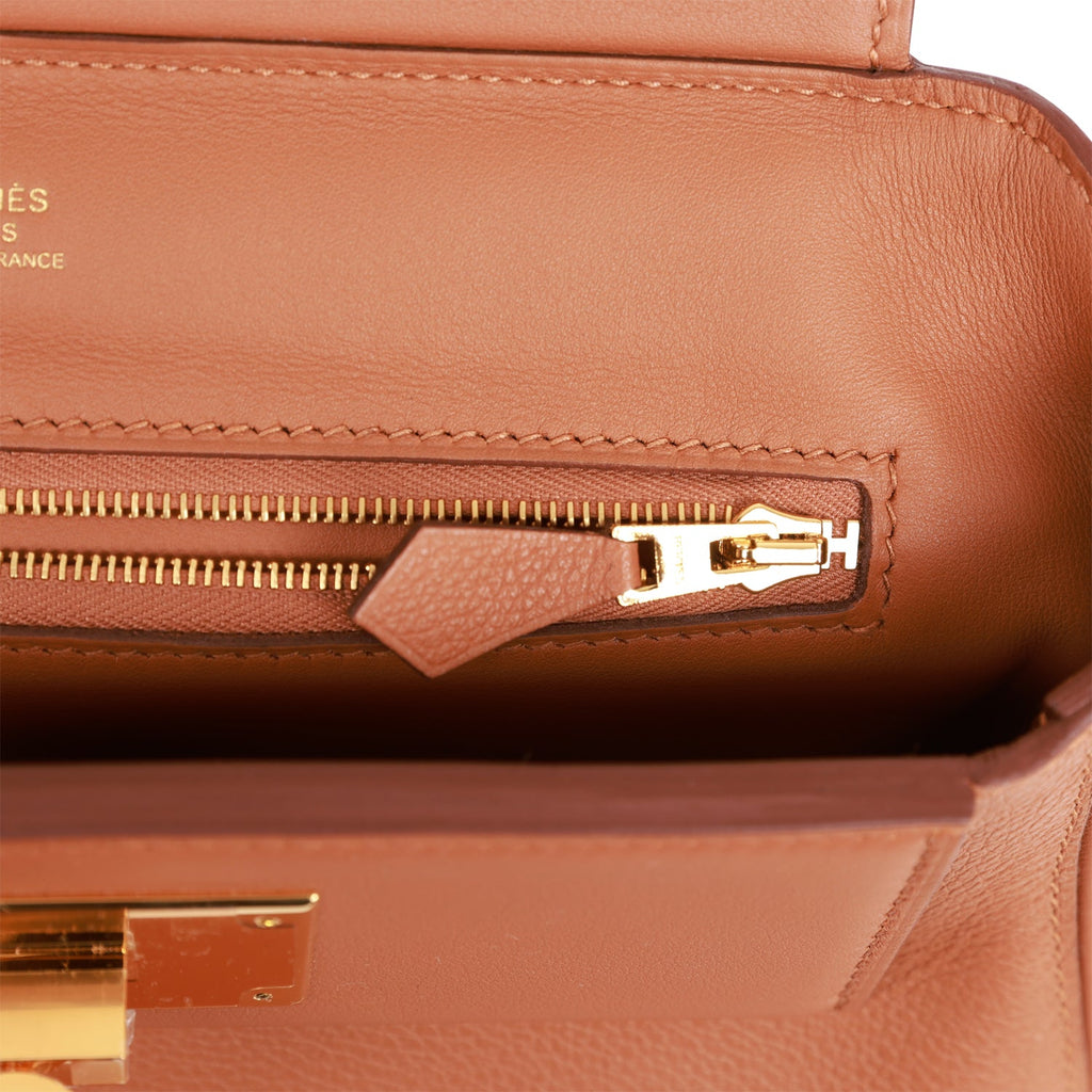 Hermès Mini 24/24 Evercolor Handbag In Brown - Gold