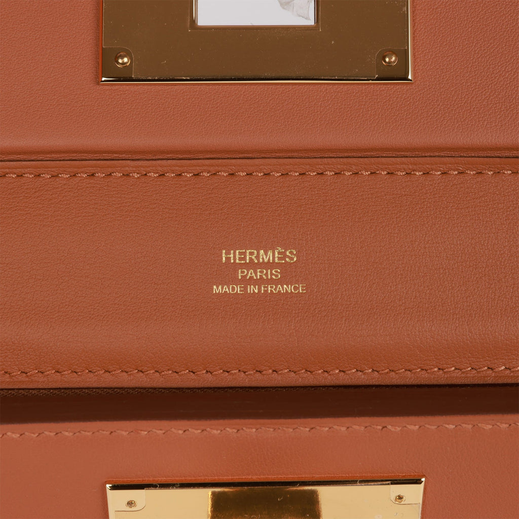 Hermes 24/24 mini Gold Evercolor GHW sold – Ruelamode