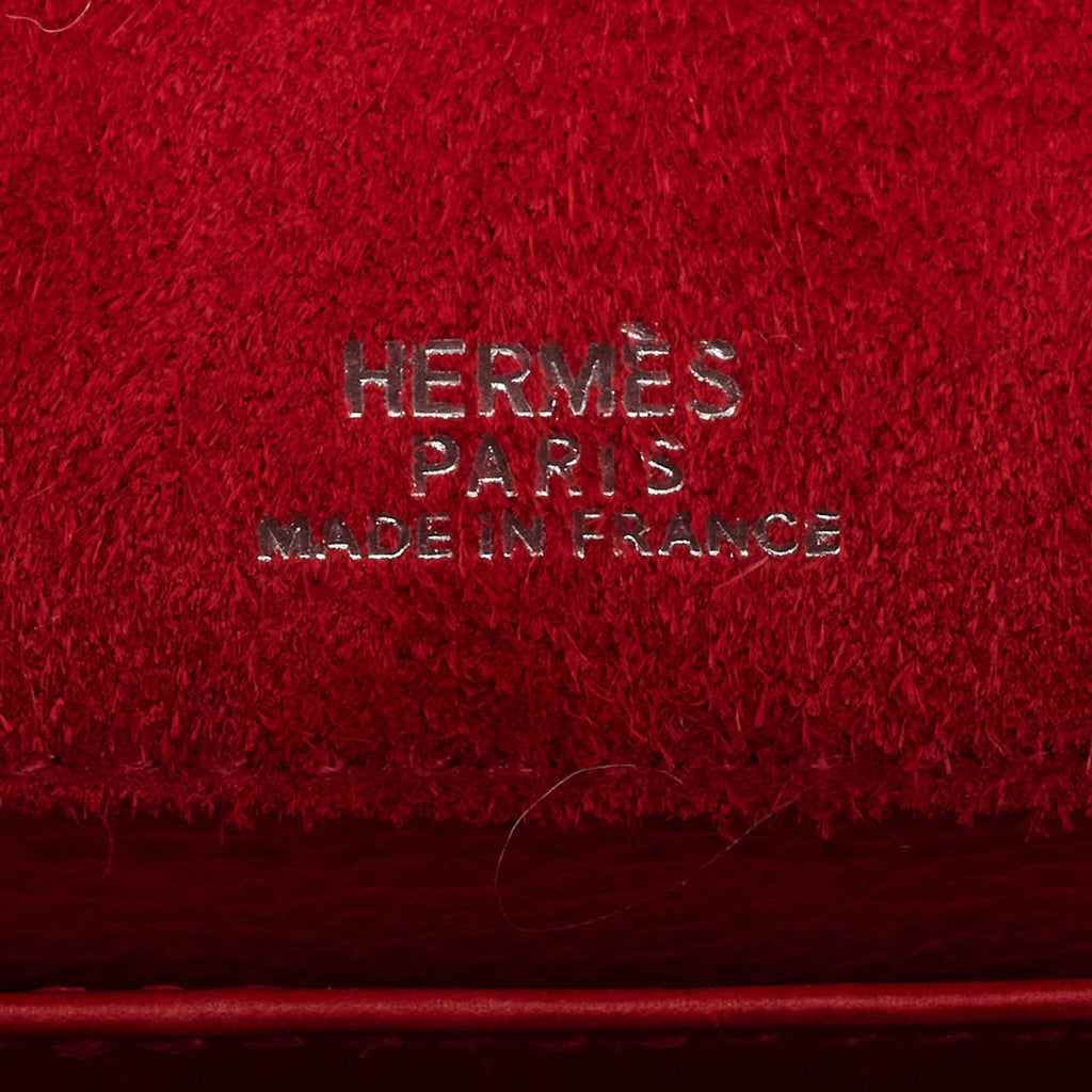 Hermes Kelly Pochette Silver Metallic Chevre Palladium Hardware – Madison  Avenue Couture